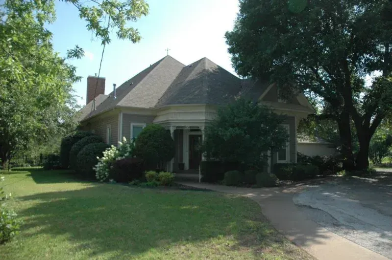 445 W. Belknap St, Jacksboro, TX, photo 1 of 1