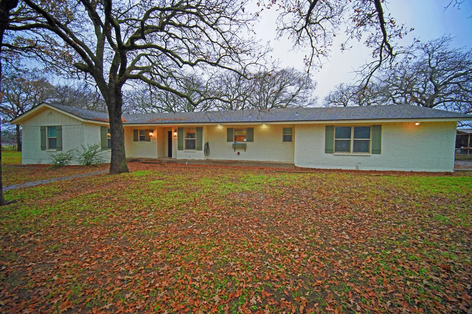 891 Synterra Estates Loop, photo 1 of 25