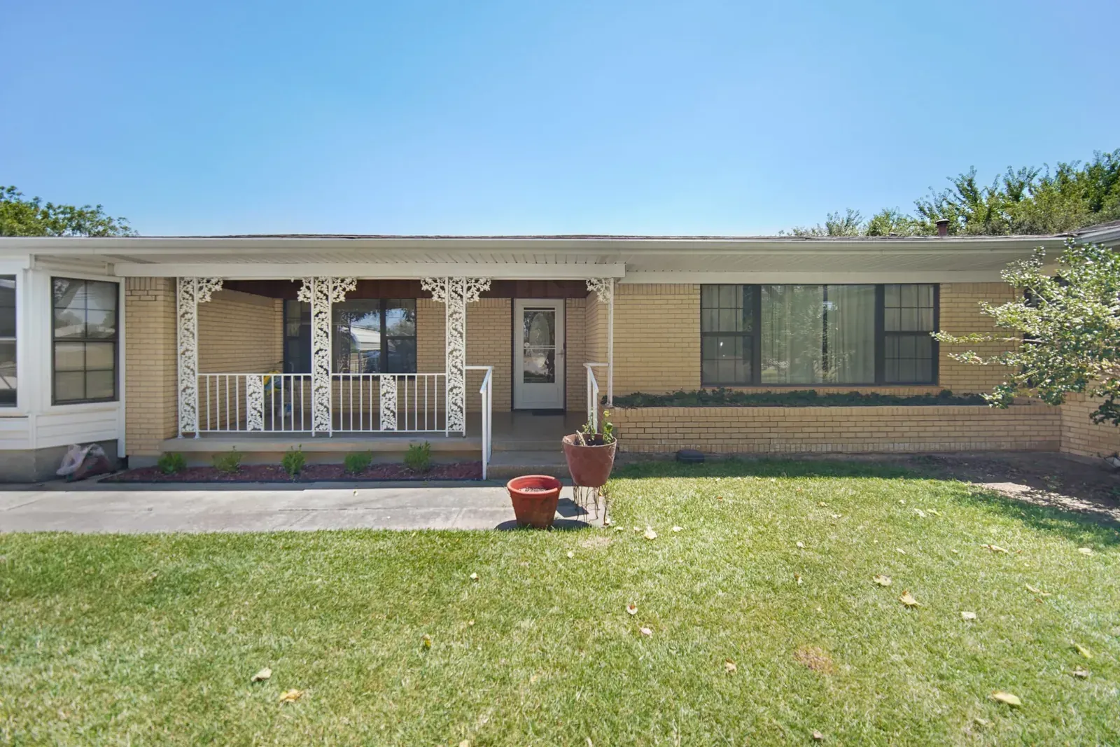137 S. 7th Street, photo 1 of 31