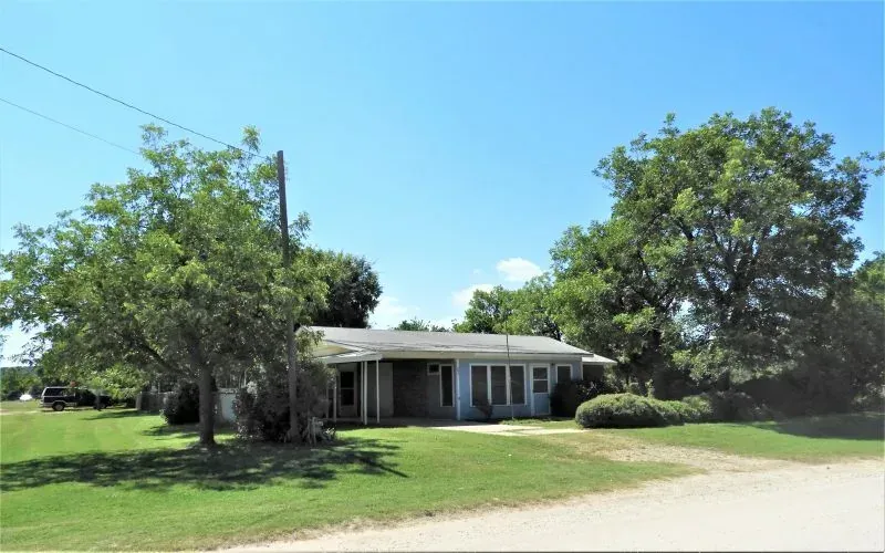 201 N. Depot, Bryson, TX, photo 1 of 1