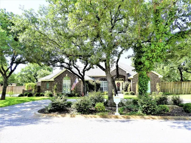 132 Mockingbird, photo 1 of 1