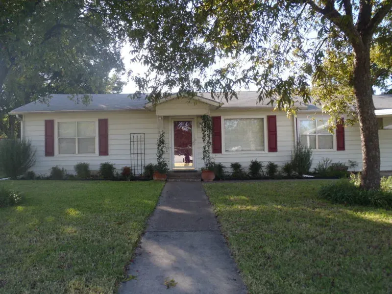 529 North Stewart, Jacksboro, TX, photo 1 of 1
